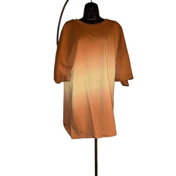 Zenana Oversized Boyfriend Dip Dye Tee - Size 2X - Picture 2 of 7